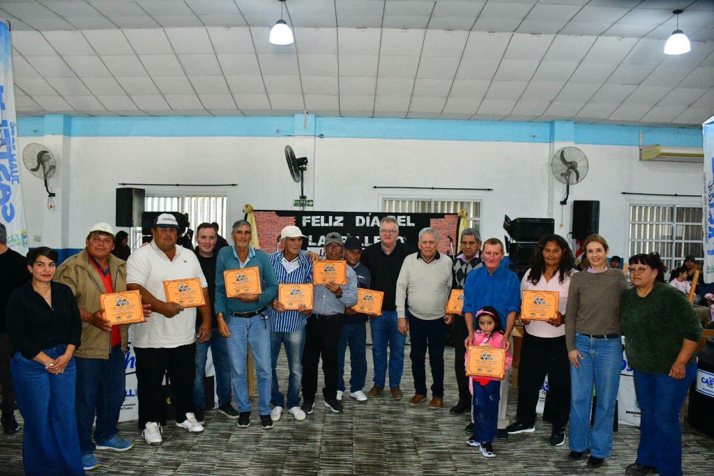 la Municipalidad de Castelli llev&oacute; adelante un agasajo para reconocer y homenajear a los trabajadores ladrilleros y a sus familias