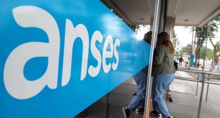 Bono de ANSES por conectividad: c&oacute;mo cobrarlo y qui&eacute;nes lo reciben