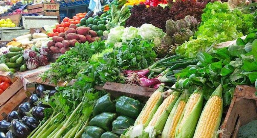 En agosto los consumidores pagaron seis veces m&aacute;s que lo que cobraron los productores agropecuarios