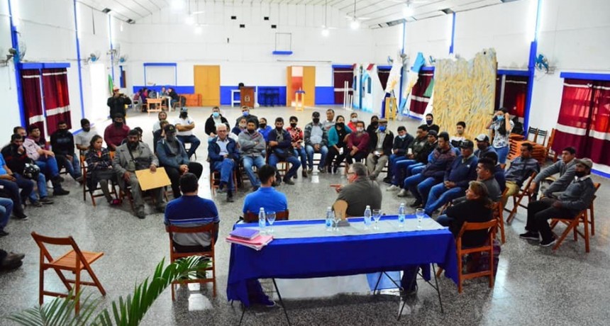 Importante reuni&oacute;n para avanzar con la electrificaci&oacute;n rural