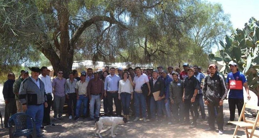El Impenetrable: Se entregaron equipamiento y personer&iacute;as para fortalecer a las organizaciones