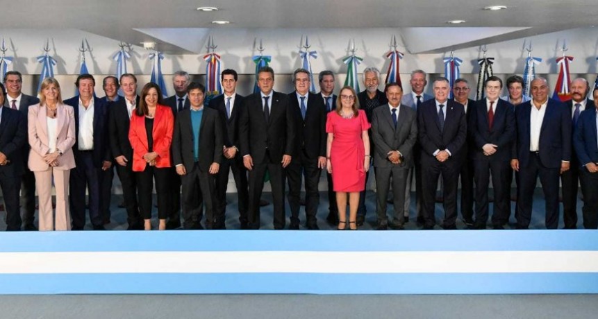 Pleno respaldo de gobernadoras y gobernadores a Sergio Massa para la segunda vuelta electoral