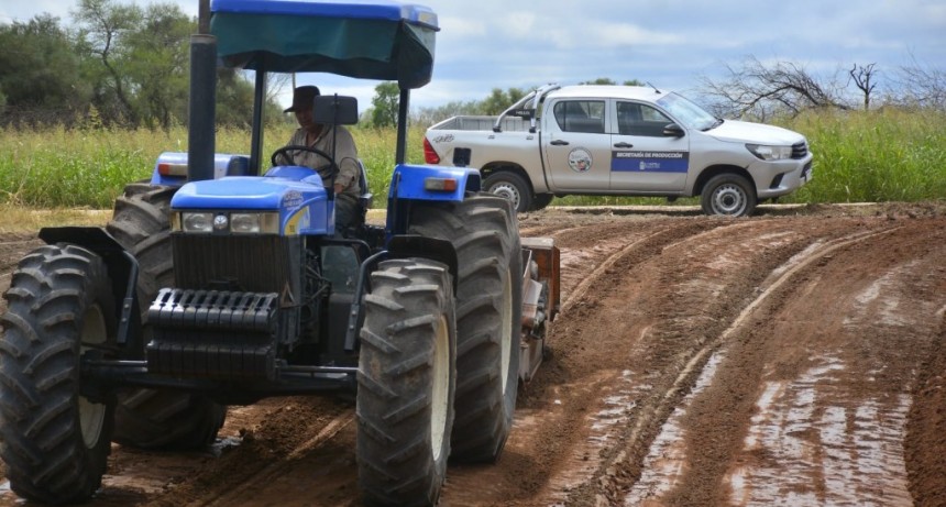 La gesti&oacute;n del Intendente Sander impulsa proyectos de construcci&oacute;n de represas para peque&ntilde;os productores