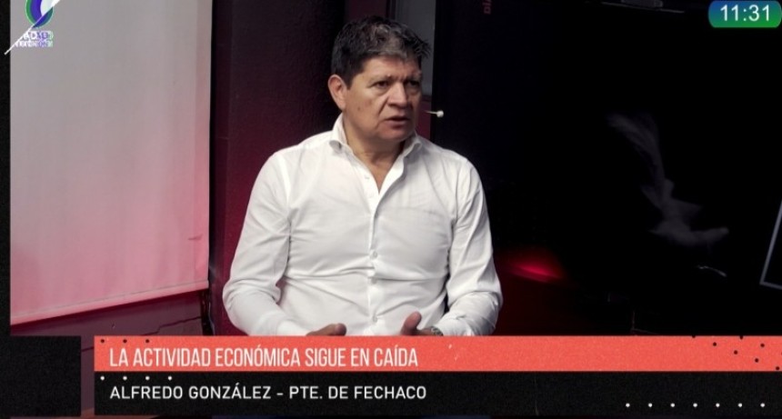 La actividad econ&oacute;mica atenu&oacute; su ca&iacute;da, pero sigue en baja: &ldquo;La gente no tiene un margen para poder consumir&rdquo;