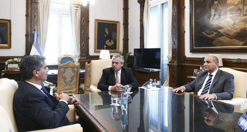 El Presidente recibi&oacute; a Capitanich y dialogaron sobre el triunfo electoral en Chaco