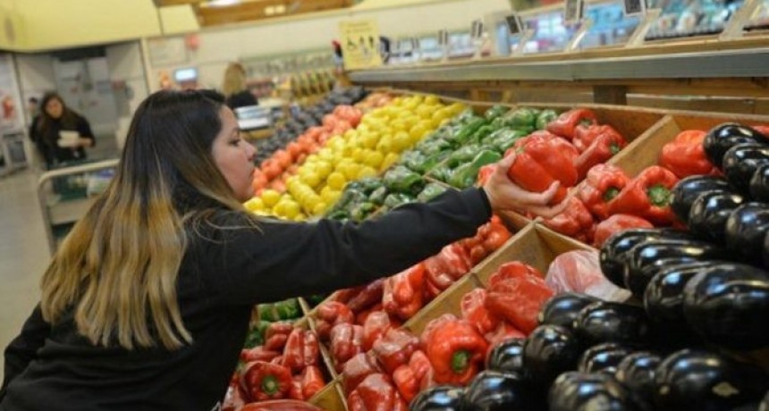 En octubre una familia chaque&ntilde;a necesit&oacute; de $67.512 para no caer bajo la l&iacute;nea de pobreza