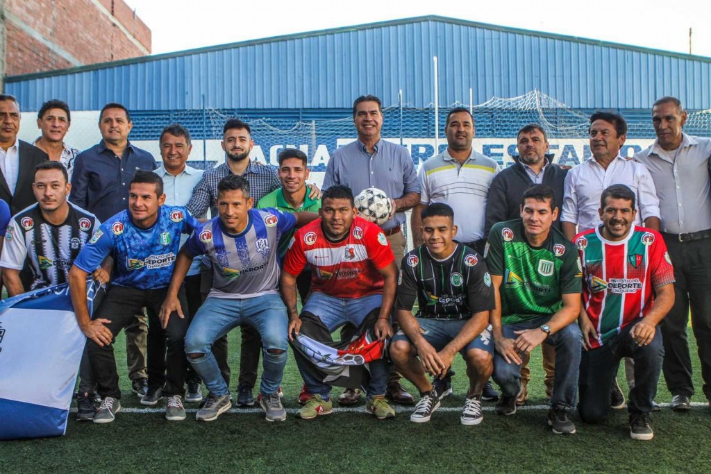 Capitanich presentó la Copa Chaco que integrará a ocho ligas de la provincia