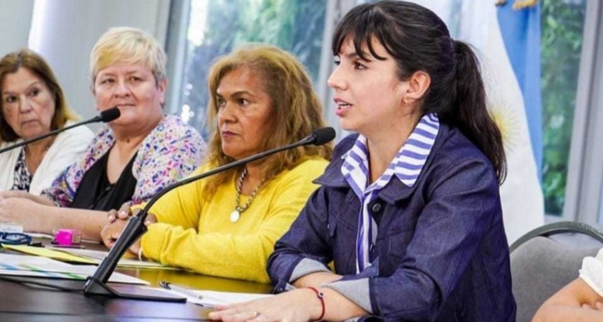 El Gobierno firm&oacute; un convenio para capacitar en cuestiones de g&eacute;nero a gremialistas de UPCP