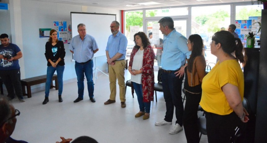Salud: visita de las ministras Vizzotti y Centeno a distintos servicios del Hospital de Castelli