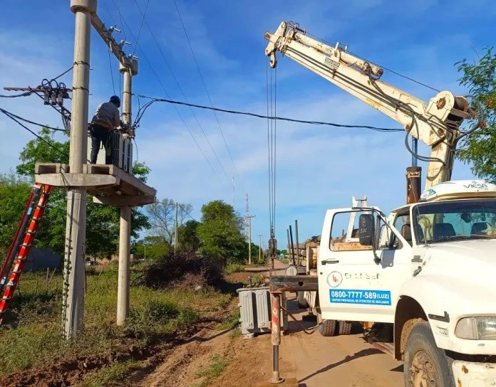 Miraflores: de cara al verano, Secheep mejora la red de energía eléctrica