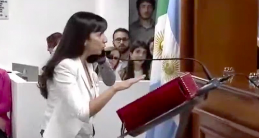 Jur&oacute; Rach Quiroga por la &ldquo;felicidad de nuestro pueblo&rdquo; y para que &ldquo;reine el amor y la igualdad&rdquo;