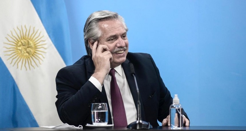 El Gobierno firm&oacute; el acuerdo con Rusia para la Sputnik V y habr&aacute; 10 millones de vacunados en febrero