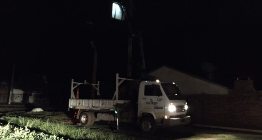 Intenso trabajo de Secheep y la municipalidad despu&eacute;s de la tormenta en Castelli