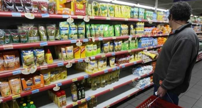Se reglament&oacute; la Ley de G&oacute;ndolas para diversificar oferta y permitir m&aacute;s pymes en supermercados