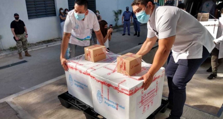 Las primeras etapas de la campa&ntilde;a de vacunaci&oacute;n alcanzar&aacute;n a m&aacute;s de 260 mil personas
