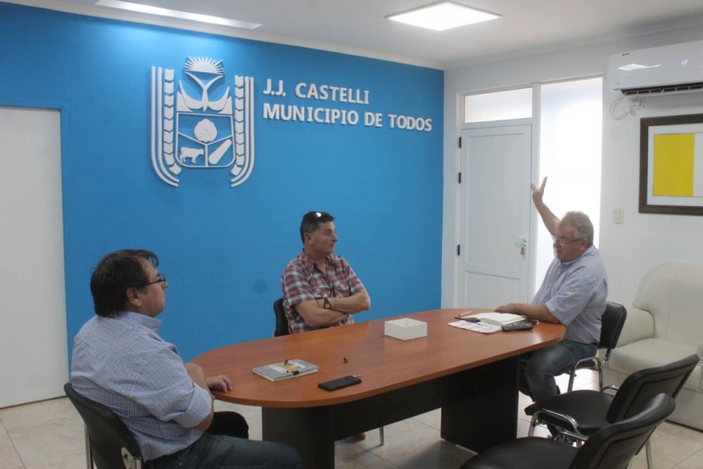 Planifican la extensión de la red de agua potable de Castelli.