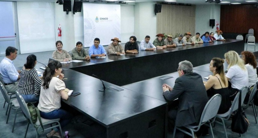 El gobierno y el Frente Nacional Campesino refrendaron un convenio por m&uacute;ltiples proyectos para El Impenetrable