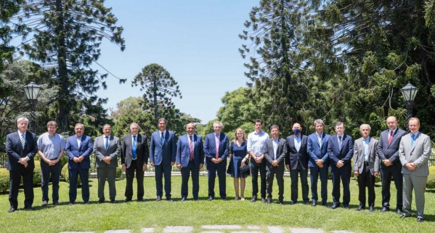 Fallo de la Corte sobre fondos coparticipables: el Presidente recibe a gobernadores en Casa Rosada