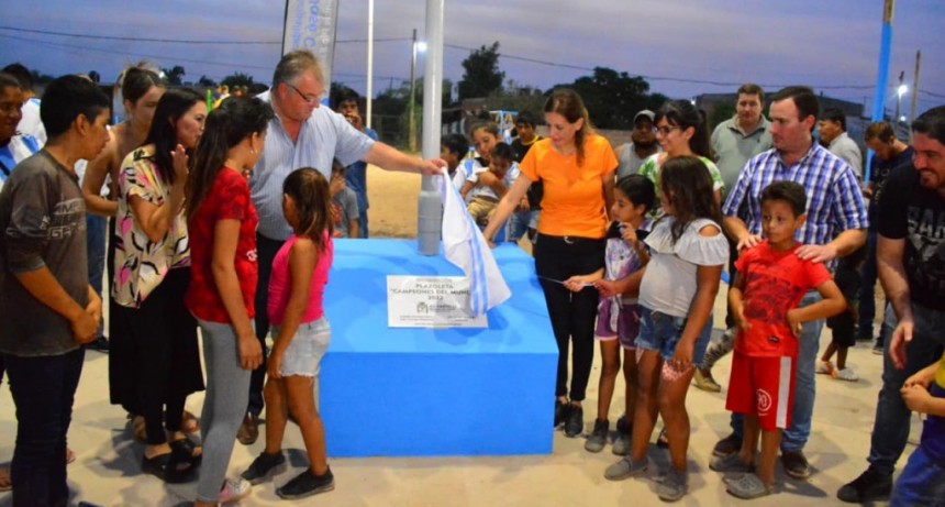 La primera Plazoleta &ldquo;Campeones del Mundo&rdquo; se inaugur&oacute; en Castelli 
