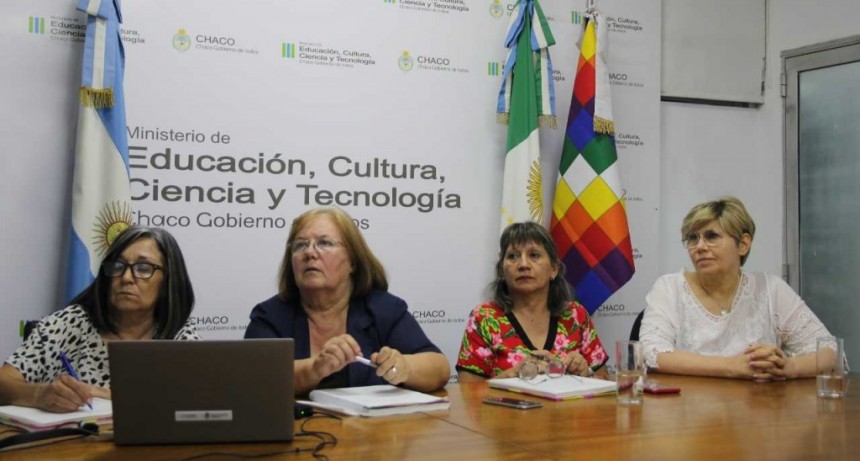 Educaci&oacute;n: Naidenoff present&oacute; los lineamientos de la gesti&oacute;n a directores regionales y supervisores