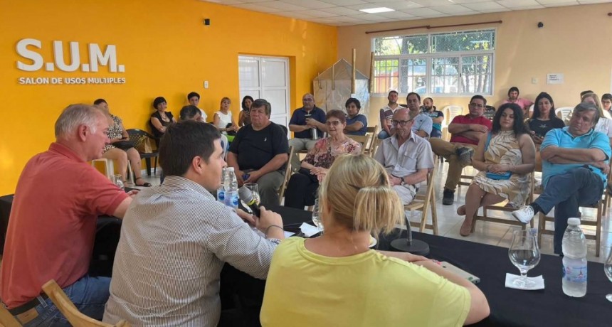 El ministro Halavacs se reuni&oacute;n con productores, intendentes y autoridades de la Fiduciaria del Norte