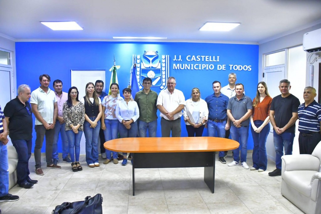 El intendente Pío Sander tomó juramento a dos nuevos funcionarios